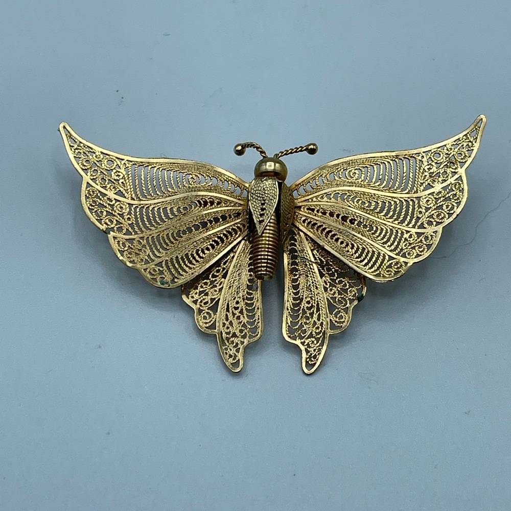 Vintage Butterfly Brooch, Gold Tone Lapel Pin, Filigree, Unsigned Estate